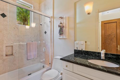 4188 Brynwood Dr, Naples FL 34119-8413 exterior