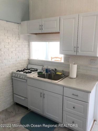 104 Amberjack Way, Lavallette NJ  08735-1203 exterior