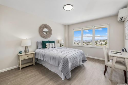 1634 Paula Dr, Honolulu HI  96816-4316 exterior