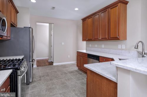 104 Hoover Ave, Princeton NJ 08540-4635 exterior