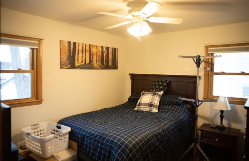 7321 Harwood Ave, Milwaukee WI 53213-2663 exterior