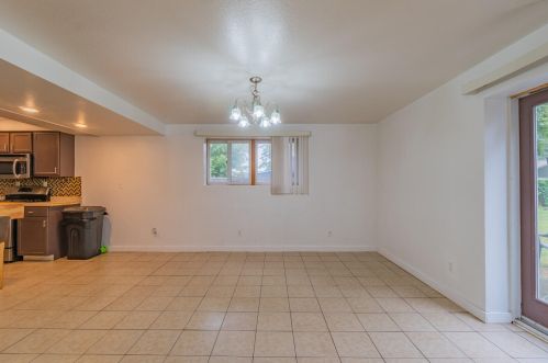 3170 Donald Ave, Meskegon MI 49442-4516 exterior