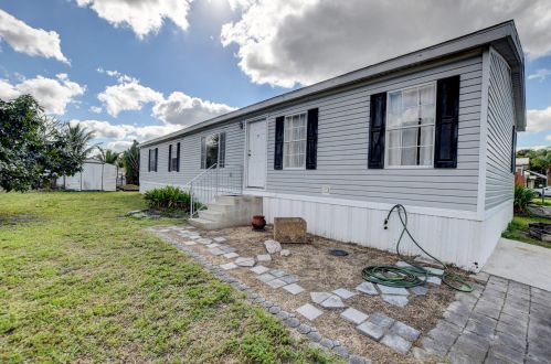 10630 228th Ln, Boca Raton, FL 33428-5757