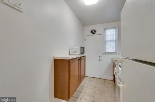 5228 4 St, Washington DC 20003-3481 exterior