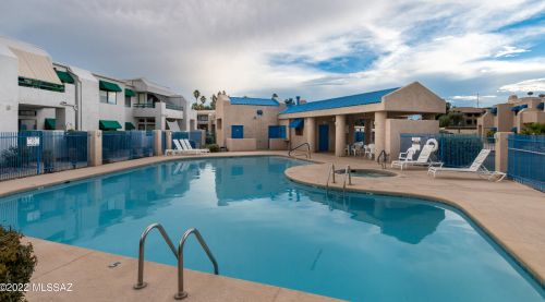 7913 Colette Cir, Tucson AZ  85710-2488 exterior