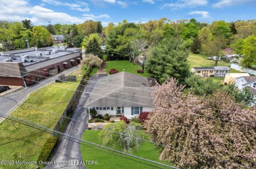 242 Hope Chapel Rd, Jackson Twp NJ  08527-5023 exterior