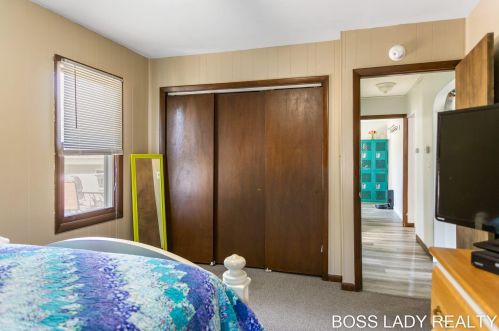 183 Muskegon St, Cedar Springs MI 49319-9594 exterior