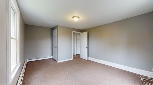 226 Farmington Ave, New Britain CT 06053-2932 exterior