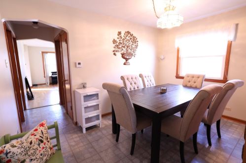 9317 Avers Ave, Chicago IL 60805-1829 exterior