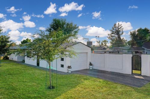 2928 18 Ave, Phoenix AZ 85015-5247 exterior