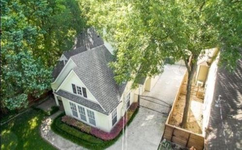 9014 Eustis Ave, Dallas, TX 75218-4208