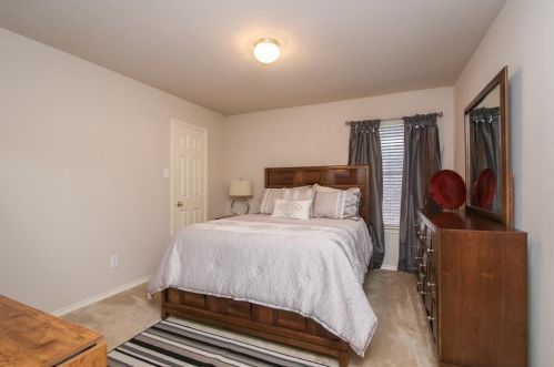 7103 Timber Post Ln, Humble TX 77346-3384 exterior