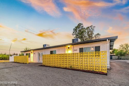 3201 Cherry Ave, Tucson AZ  85719-2219 exterior