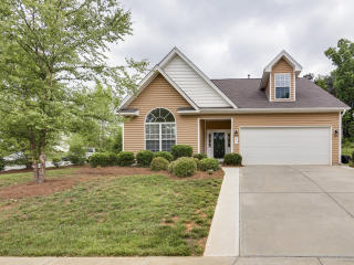10 Spring Oak Dr, Greensboro, NC 27410-1822