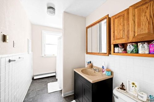 1321 2nd St, Duluth MN 55805-1702 exterior