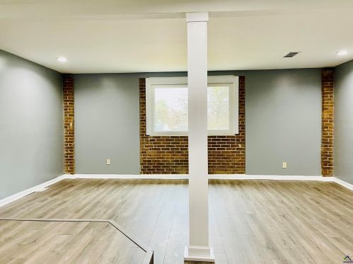 107 Evelyn Dr, Lithonia GA  31028-1225 exterior