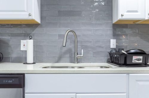 73 Anderson Ave, Atlanta GA  30314-1819 exterior