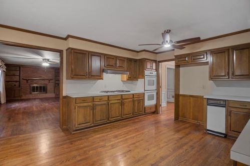 1632 Durrett Way, Atlanta GA 30338-2912 exterior