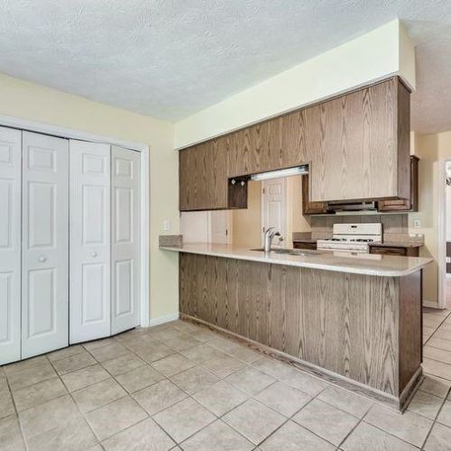 3211 Governors Ct, Duluth GA 30096-3570 exterior