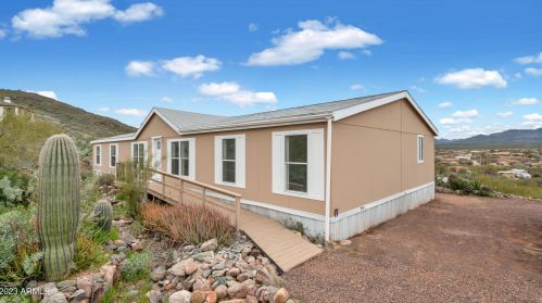 43710 12 St, Phoenix AZ 85086-6477 exterior