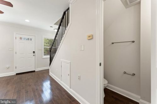 1255 16th St, Washington DC  20002-2556 exterior