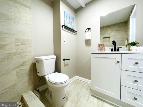 428 Northwest Dr, Silver Spring MD  20901-4417 exterior