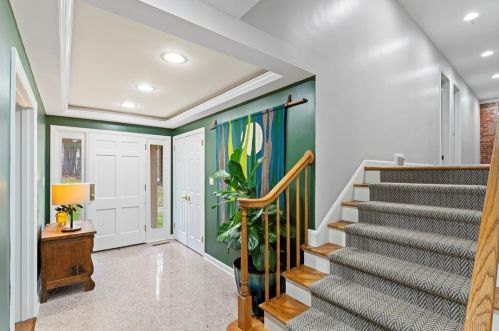 200 Guyasuta Rd, Pittsburgh PA  15215-1519 exterior