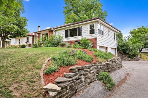 310 113th St, Milwaukee, WI 53226-4004