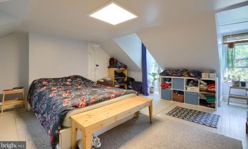 433 Walnut St, Lancaster PA 17603-3362 exterior