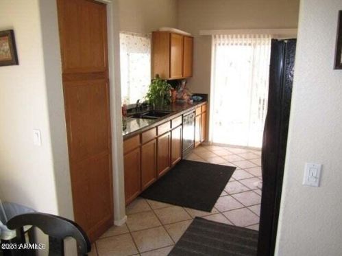 18246 12th Ave, Phoenix AZ  85023-1468 exterior