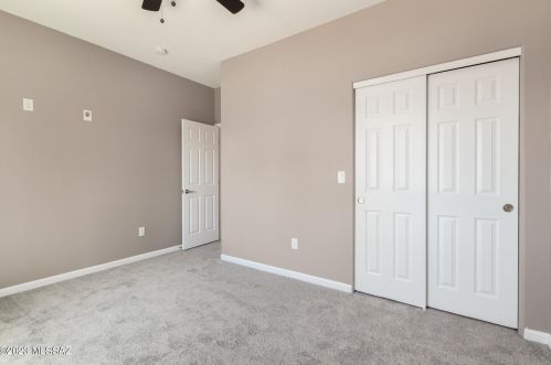 6170 Del Moral Blvd, Tucson AZ 85706-5707 exterior