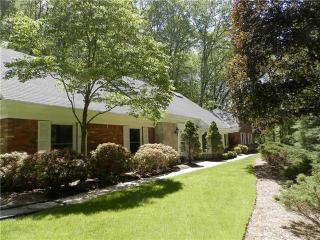 476 Old Ml Rd, Pittsburgh PA  15238-1747 exterior