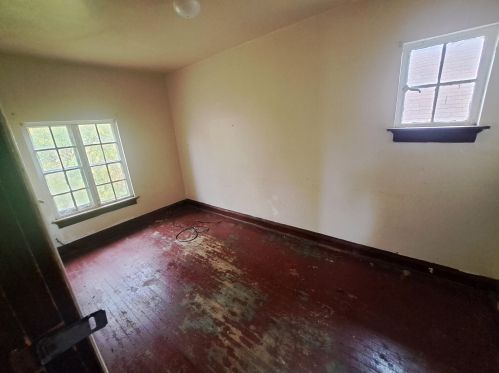 3800 15th St, Milwaukee WI  53206-2909 exterior