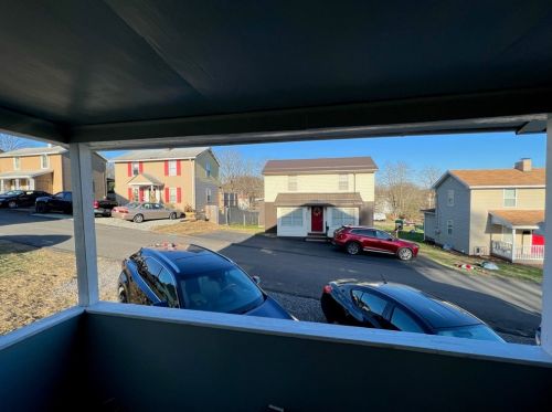 9046 Maple St, Pittsburgh PA  15239-1628 exterior