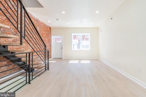 2418 Iseminger St, Philadelphia PA  19148-3518 exterior