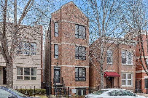 1306 Grenshaw St, Chicago IL 60607-4805 exterior