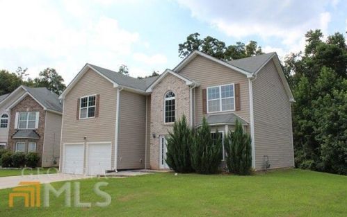 4088 Palm Dr, Lithonia GA  30039-3321 exterior