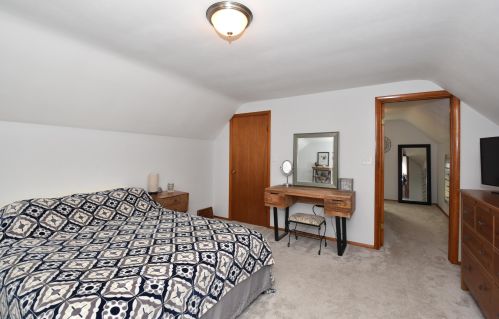 3817 87th St, Milwaukee WI  53222-2840 exterior