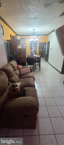 4757 2nd St, Philadelphia, PA 19120-4203