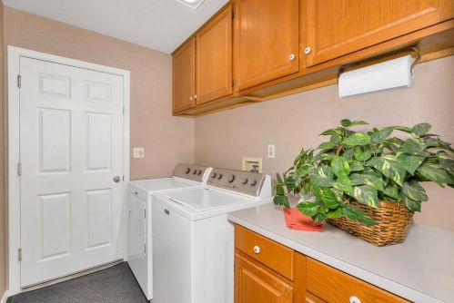 922 Springer Dr, Turlock CA 95382-0273 exterior