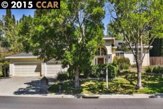 1178 Court Ln, Concord, CA 94518-1707