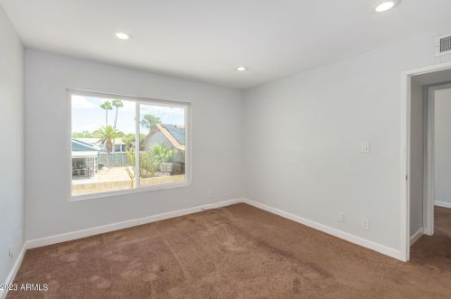 16051 25th Dr, Phoenix AZ  85023-4138 exterior