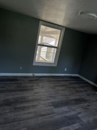 882 Center Rd, Pittsburgh PA  15239-1962 exterior