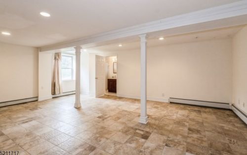 10 Mountainside Dr, Dover NJ  07869-2217 exterior