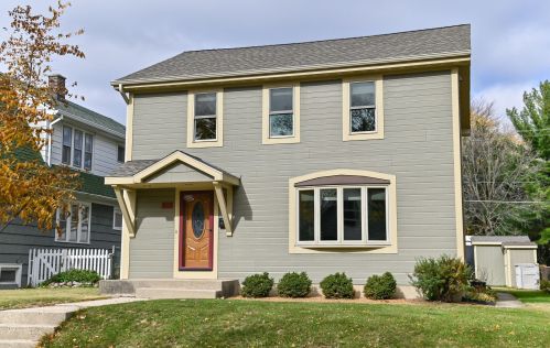 8324 Gridley Ave, Milwaukee WI 53213-3041 exterior