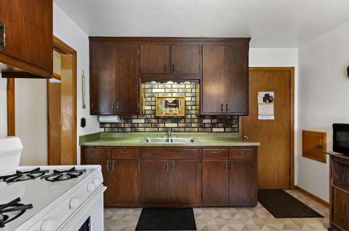 4703 Spg Ln, Milwaukee WI 53223-4340 exterior