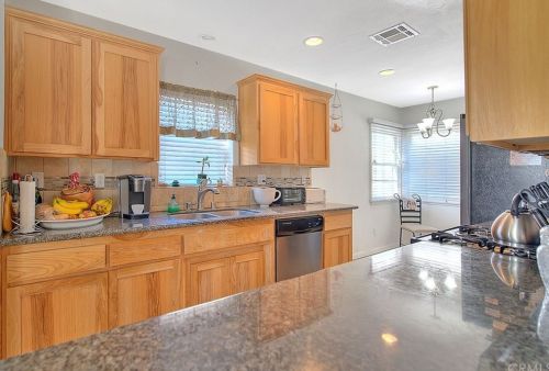 9045 Dalberg, Bellflower CA 90706-2005 exterior