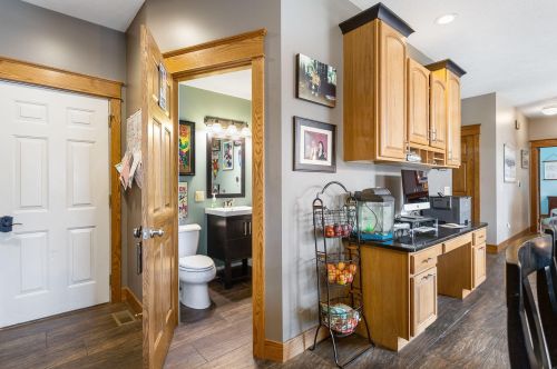 1061 Robinhood Dr, Meskegon MI  49445-2075 exterior