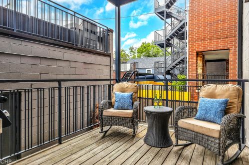 826 Marshfield Ave, Chicago IL  60622-4302 exterior