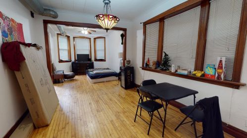 2145 Thomas St, Chicago IL 60622-3515 exterior